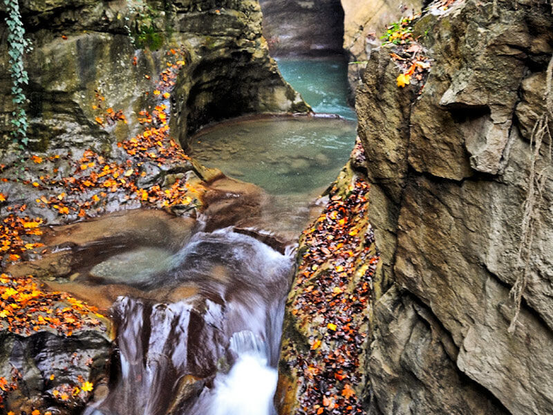 Şelaleler ve Efteni Gölü